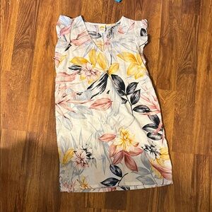 Floral Print Linen Dress with Ruffle Sleeves